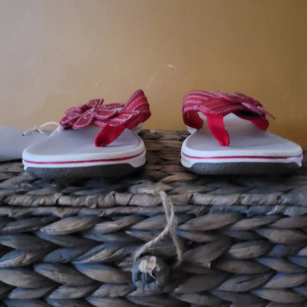 Clarks Women's Cloud Steppers Red Sandals Size 5 - Picture 2 of 10
